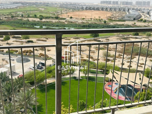 Elegant Home | Open & Airy | Golf Course Facing