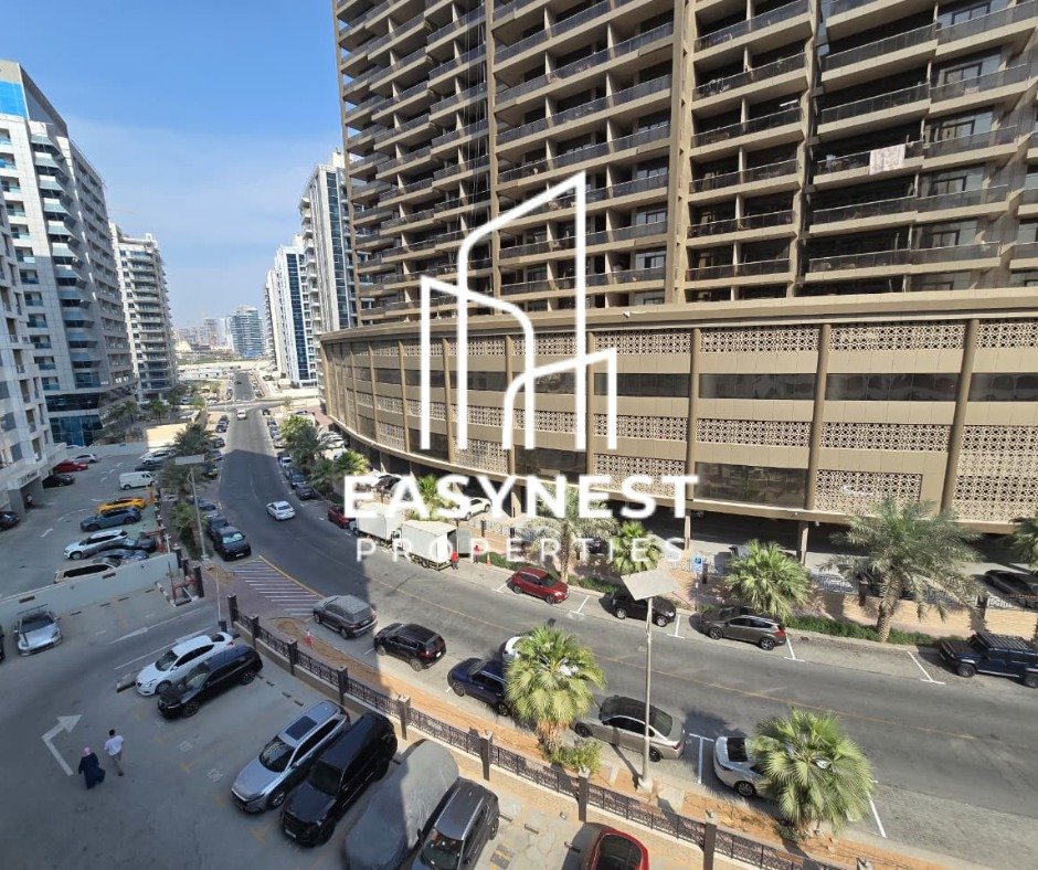 Spacious Apartment | Balcony | Vacant Soon