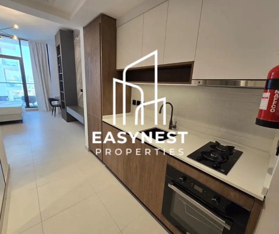 14 Stylish Modern Living | Fully Furnished | Sun-Fill