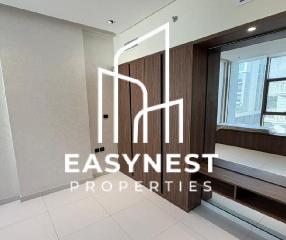 Spacious 1 BR Apartment in Torino, Arjan