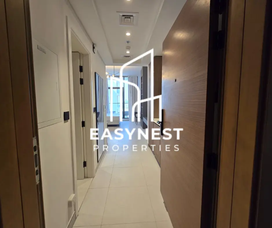 7 Stylish Modern Living | Fully Furnished | Sun-Fill
