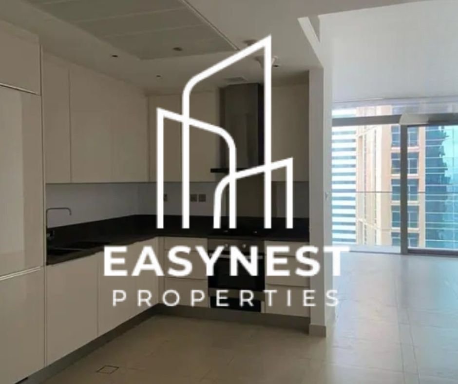 8 Luxury 1BHK Apartment for Sale in Marina Gate 1