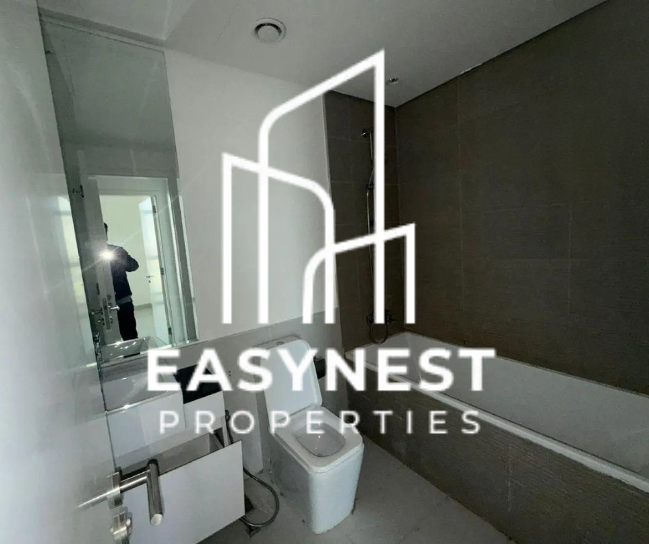 1 Spacious & Bright | Prime Location | Community View