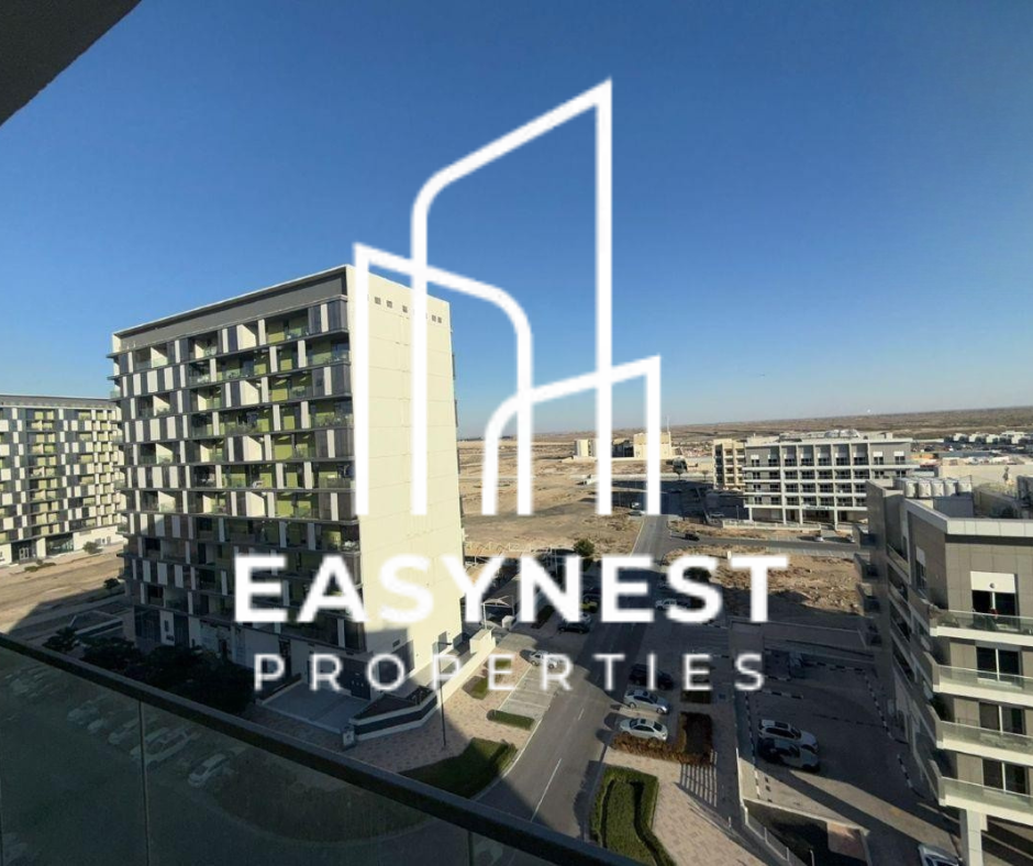 2 Spacious & Bright | Prime Location | Community View